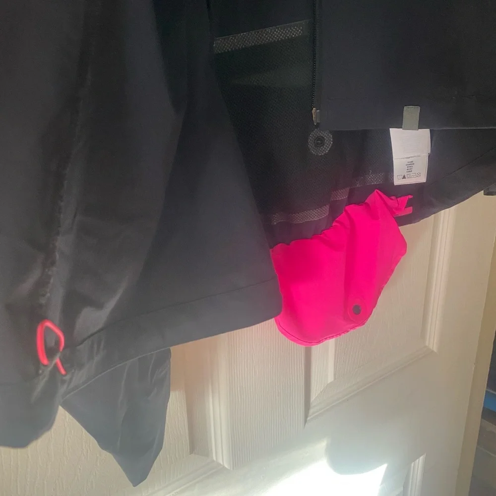 Specialized Women's Deflect™ Hybrid Jacket Medium - Picture 9 of 10